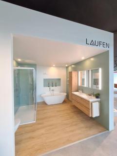 ams20Hallo Badshop_Laufen_20230503_091923